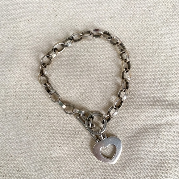 925 Sterling Silver Heart Cutout Toggle Bracelet • Chunky Chain Y2K - Picture 3 of 5